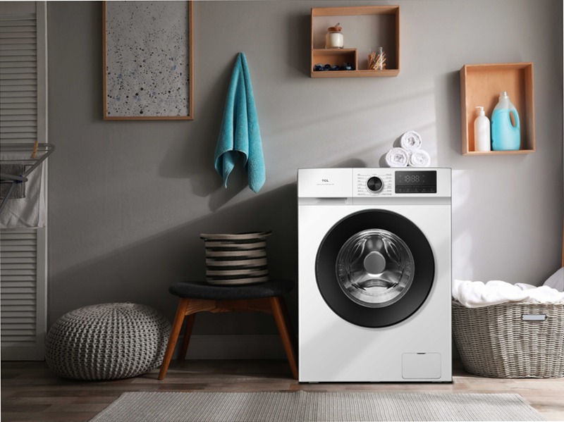 Lavatrice TCL FF0824WA0 – Motore Inverter & Funzione Vapore | TCL Italia Bianco