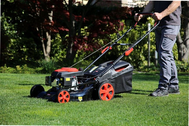 TAGLIAERBA A SCOPPIO TST5136