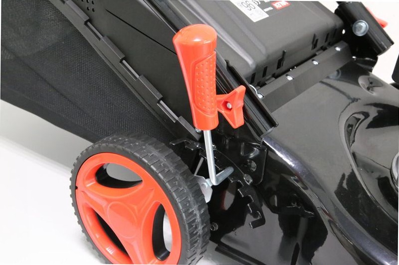 TAGLIAERBA A SCOPPIO TS4636