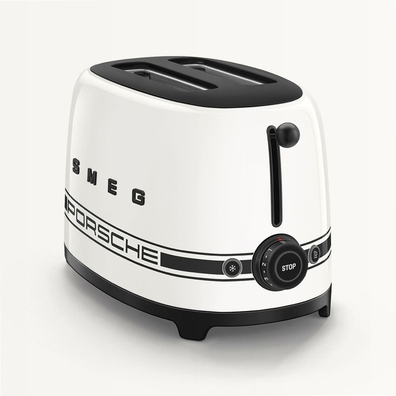 Tostapane TSF01 | Carrara White Porsche x SMEG Nero