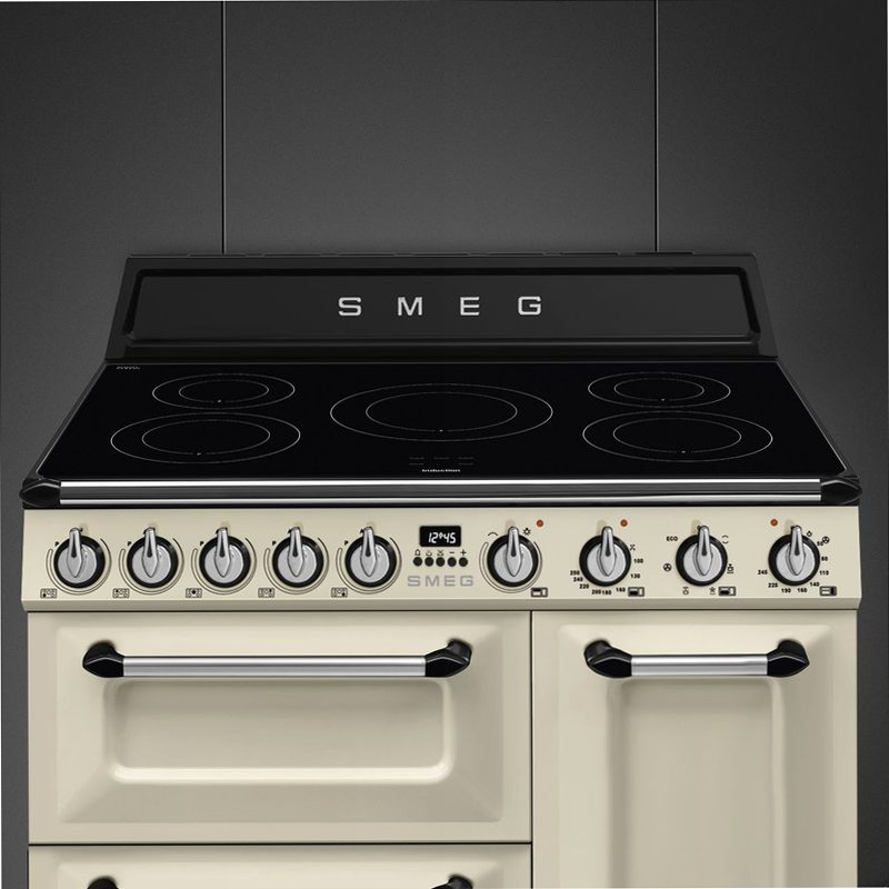 Cucina Smeg Panna Induzione - Estetica Victoria
