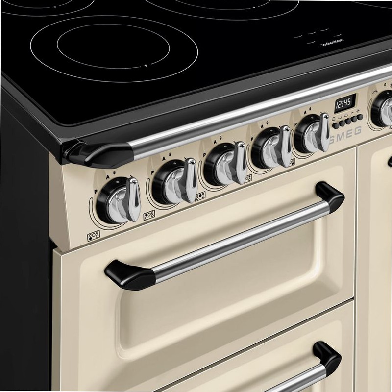 Cucina Smeg Panna Induzione - Estetica Victoria