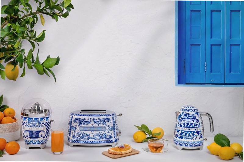 Spremiagrumi Blu Mediterraneo Smeg & Dolce&Gabbana