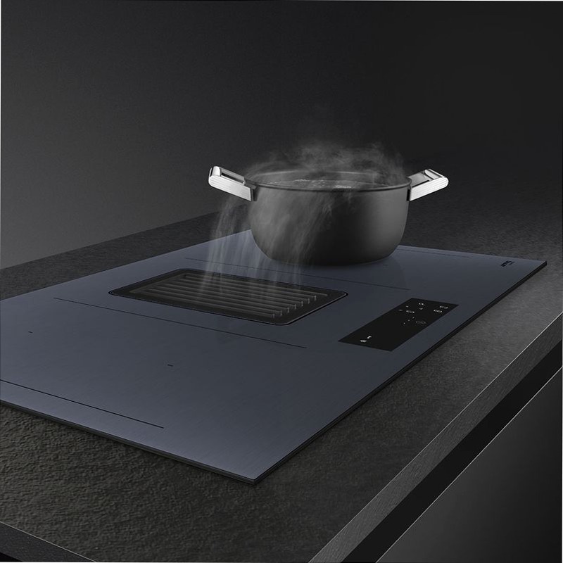 Piano a induzione con cappa integrata 80 cm