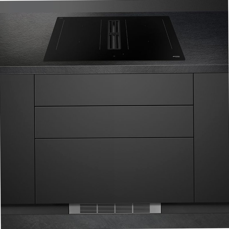 Piano a induzione con cappa integrata 83 cm