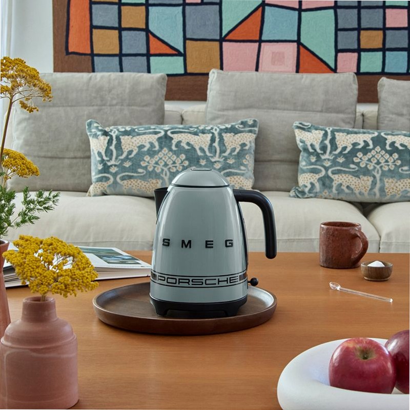 Bollitore KLF03 | Shade Green Porsche x SMEG Nero