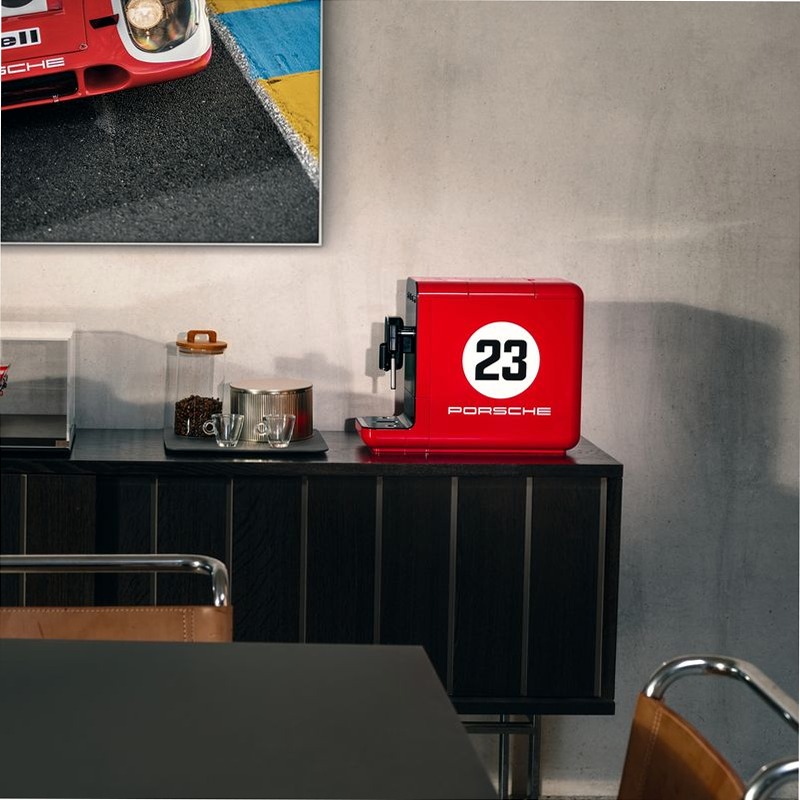 Macchina da caffè automatica BCC12 | 917 Salzburg Red Porsche x SMEG Nero 1.4lt 19bar