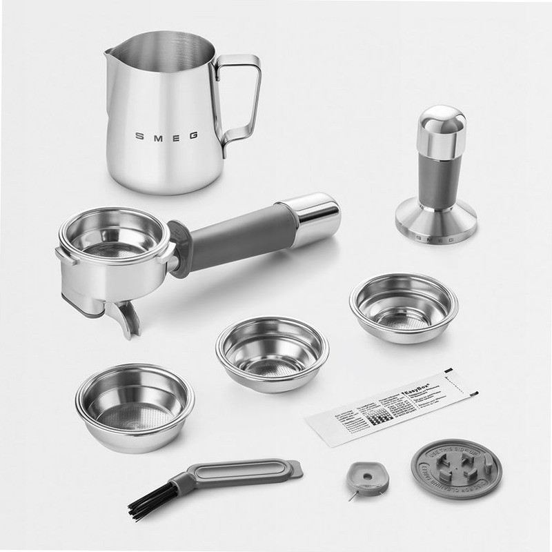 Macchina per caffè espresso manuale Smeg EGF03BLMEU Nero 2.4lt 15bar