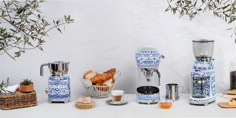 Macchina da caffè espresso manuale Blu Mediterraneo Smeg & Dolce&Gabbana 1.1lt 15bar