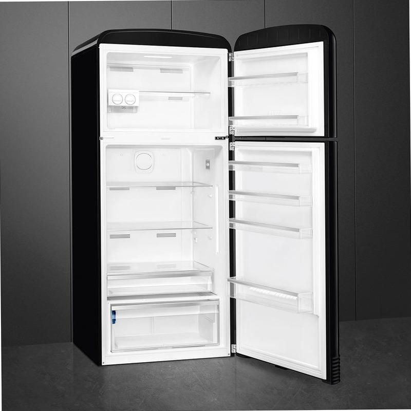 Frigorifero Nero Doppia-Porta Smeg E Libera